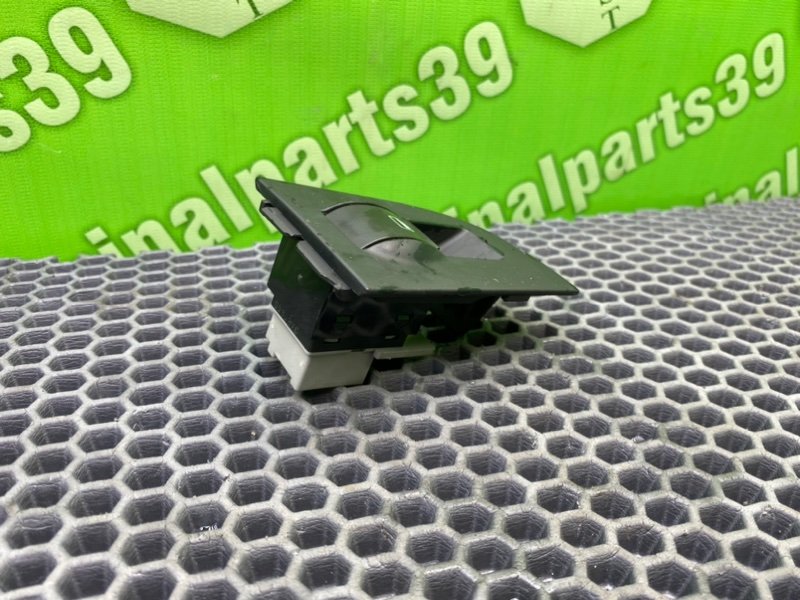 Кнопка эсп, 1000 рублей, Калининград