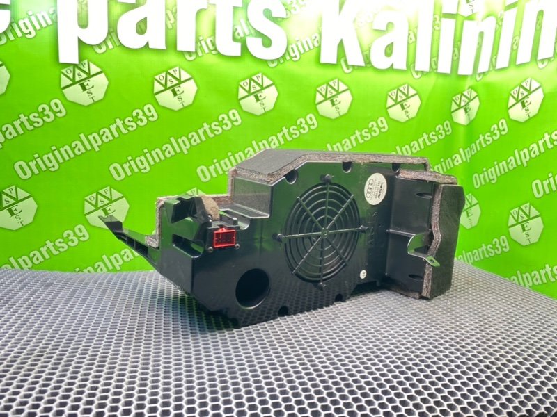 Сабвуфер, 3100 рублей, Калининград