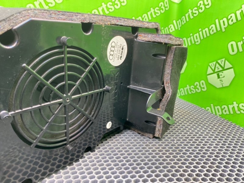 Сабвуфер, 3100 рублей, Калининград