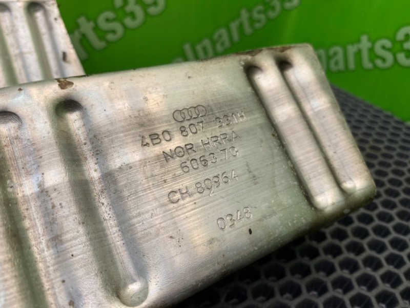 Кронштейн усилителя бампера, 1600 рублей, Калининград