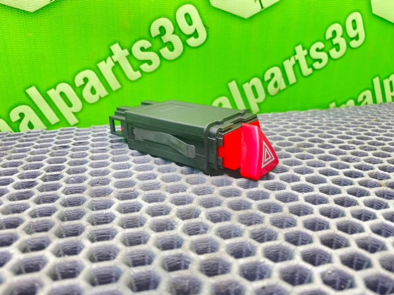 Кнопка аварийки, 2100 рублей, Калининград