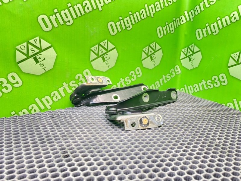 Петли капота, 1300 рублей, Калининград