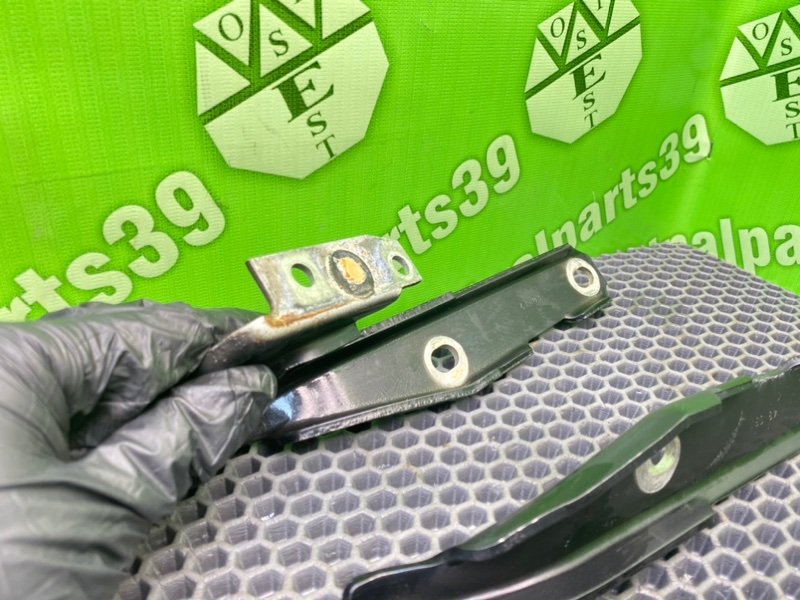 Петли капота, 1300 рублей, Калининград