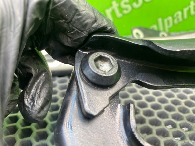 Петли капота, 1300 рублей, Калининград