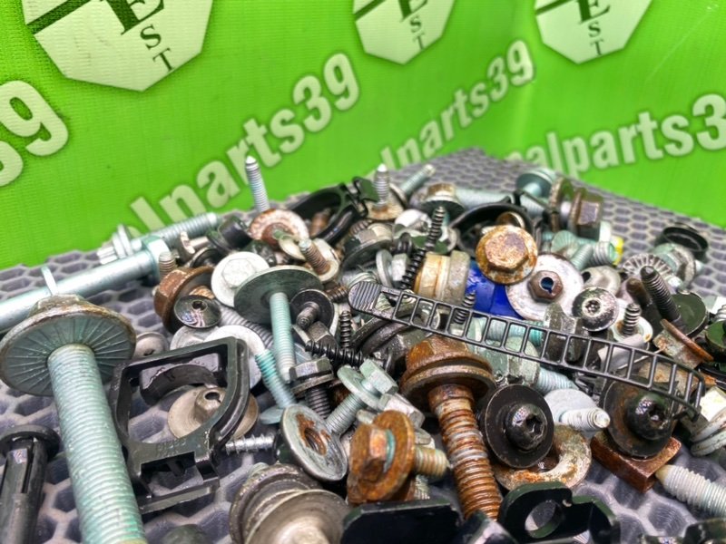 Болты, 2200 рублей, Калининград