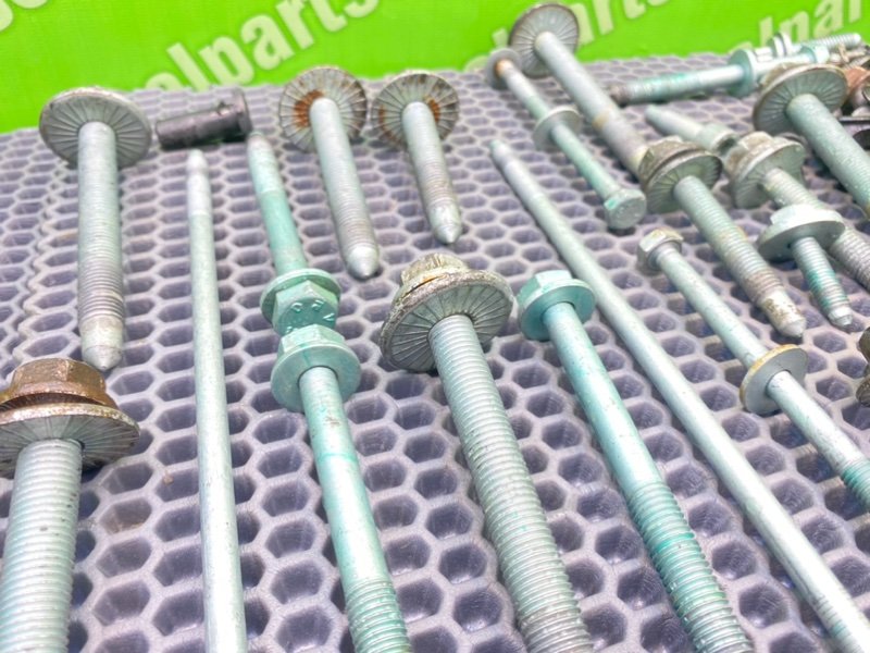 Болты, 2200 рублей, Калининград