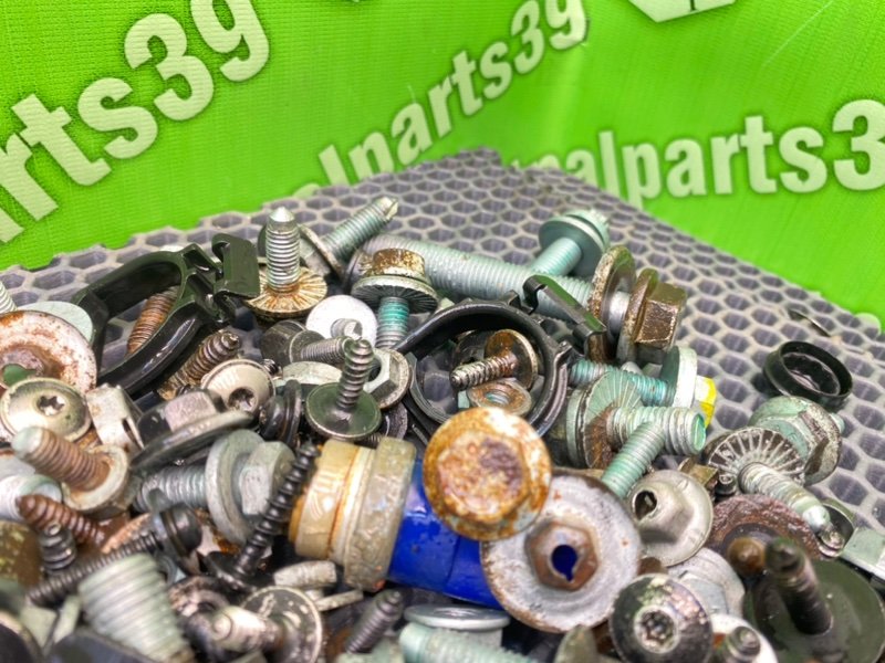 Болты, 2200 рублей, Калининград