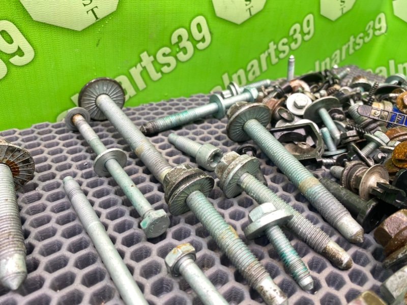 Болты, 2200 рублей, Калининград