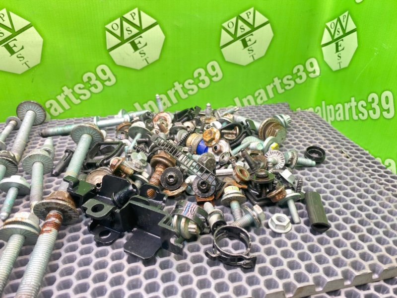 Болты, 2200 рублей, Калининград