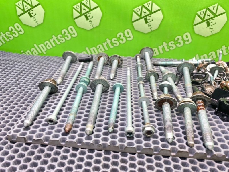 Болты, 2200 рублей, Калининград