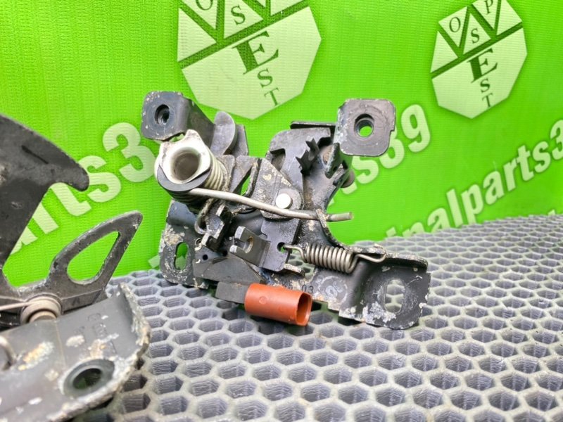 Замок капота, 1400 рублей, Калининград