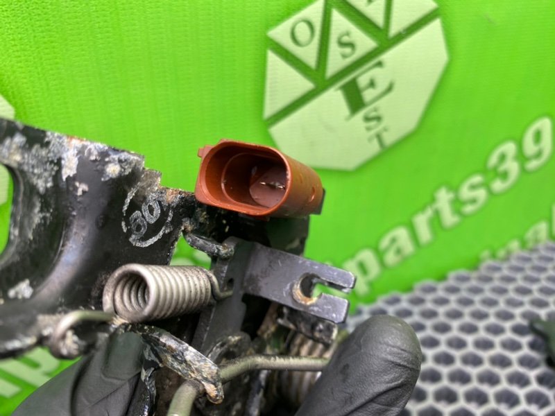 Замок капота, 1400 рублей, Калининград