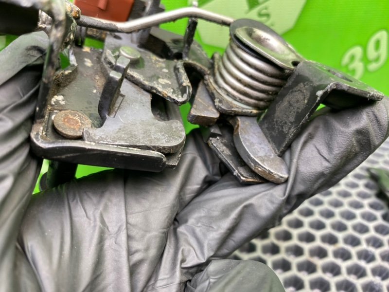 Замок капота, 1400 рублей, Калининград