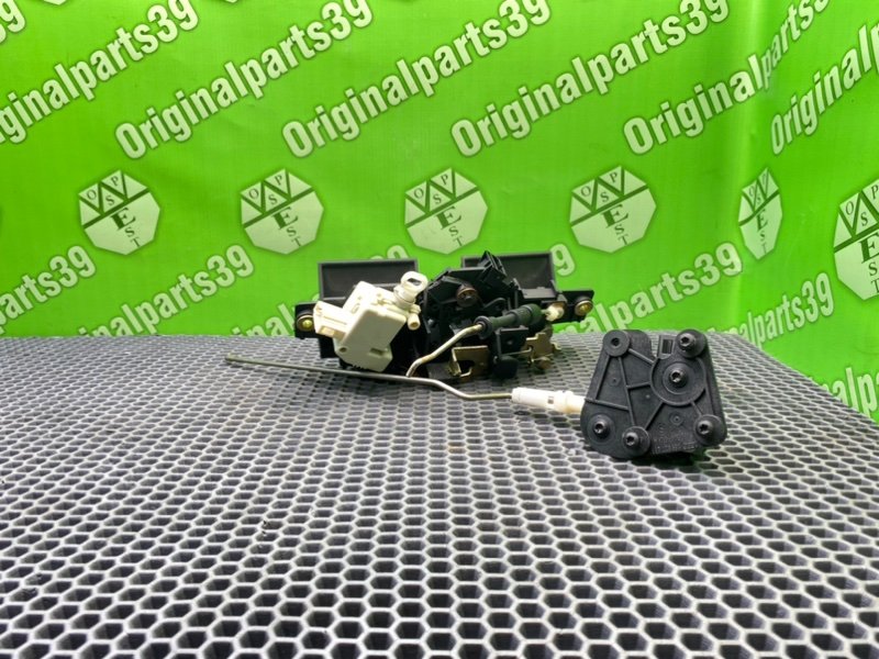 Ручка багажника, 1400 рублей, Калининград