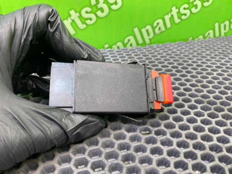 Кнопка аварийки, 3100 рублей, Калининград