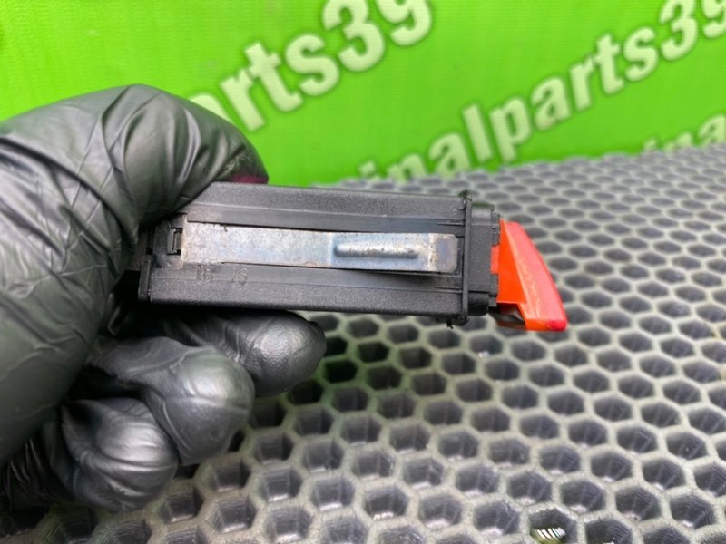 Кнопка аварийки, 3100 рублей, Калининград