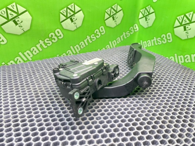 Педаль газа, 1600 рублей, Калининград