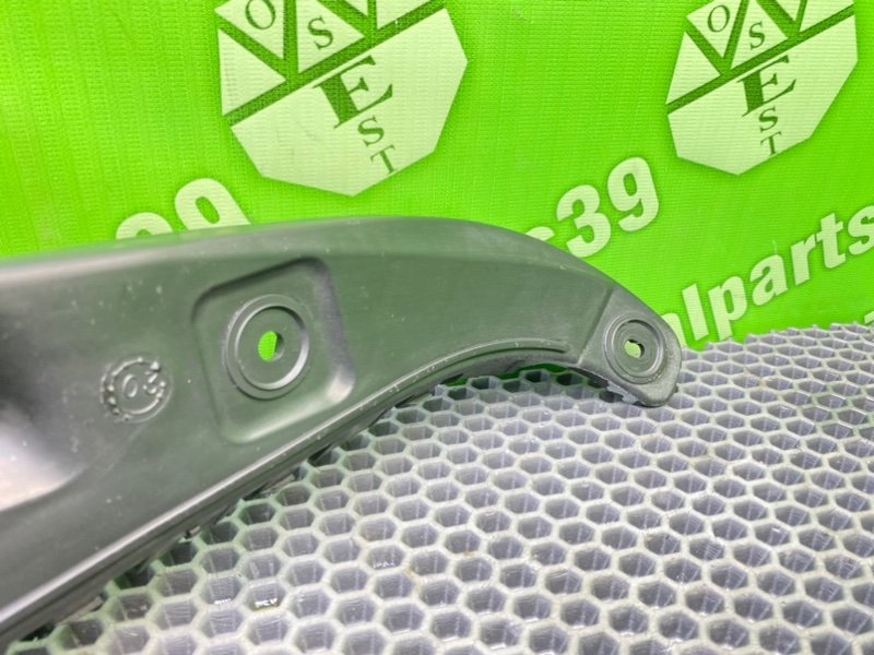 Кронштейн бампера, 1700 рублей, Калининград