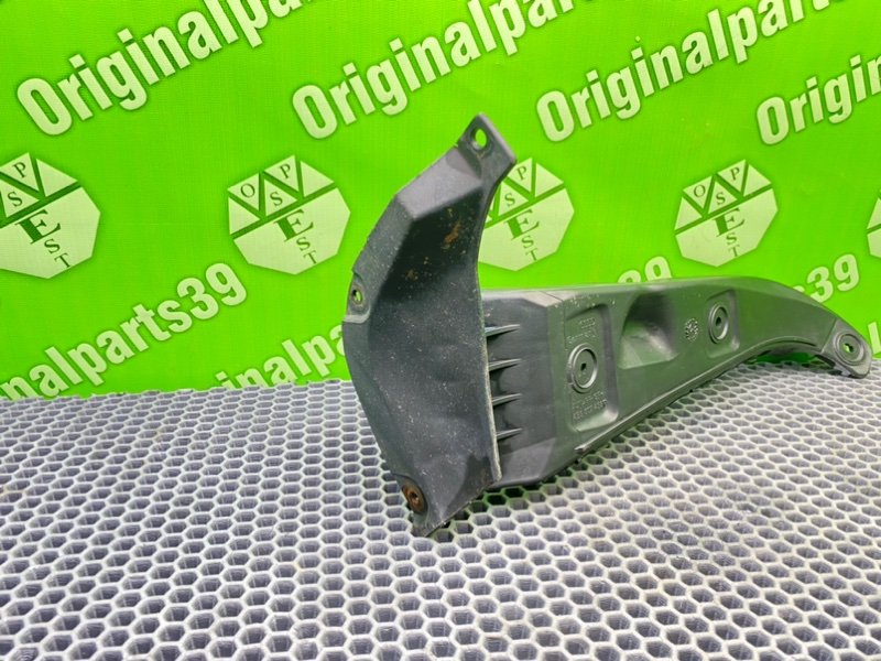 Кронштейн бампера, 1700 рублей, Калининград