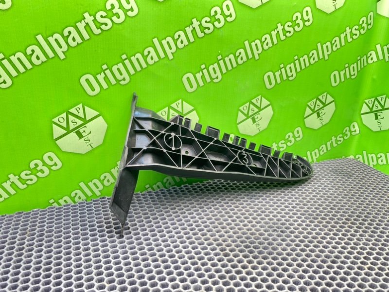 Кронштейн бампера, 1700 рублей, Калининград