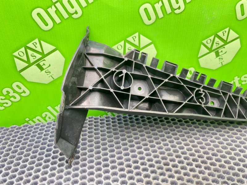 Кронштейн бампера, 1700 рублей, Калининград