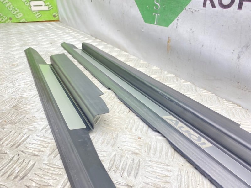 Накладки порогов, 3900 рублей, Калининград