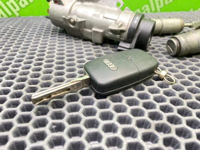 Комплект замков, 6000 рублей, Калининград