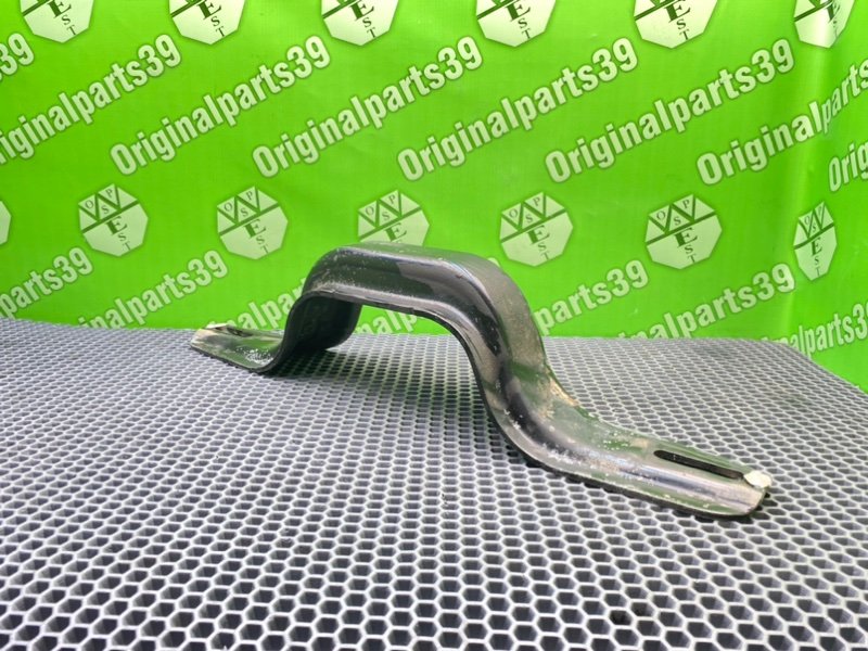 Кронштейн, 1600 рублей, Калининград