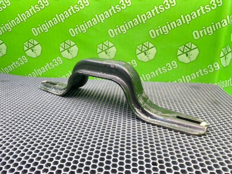 Кронштейн, 1600 рублей, Калининград