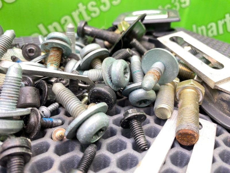 Болты салона, 1800 рублей, Калининград