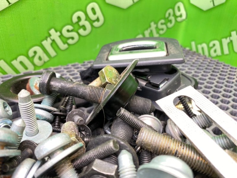 Болты салона, 1800 рублей, Калининград