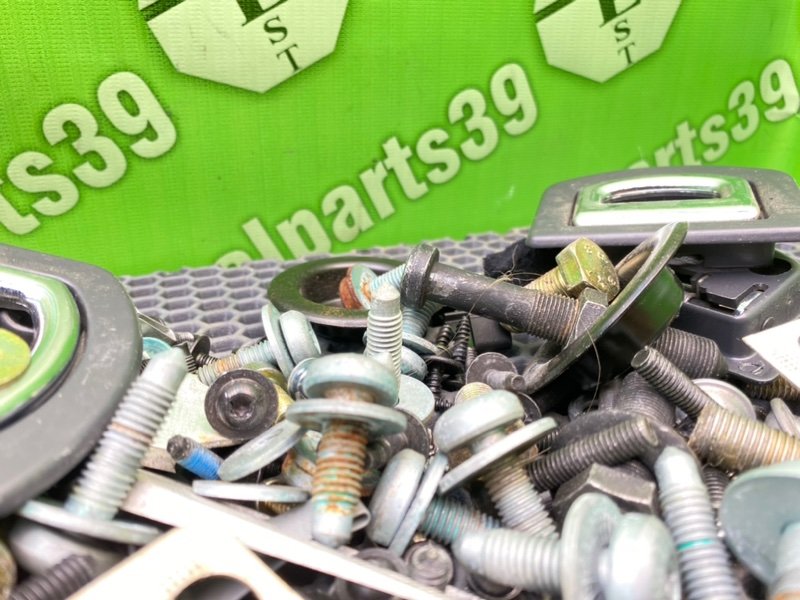 Болты салона, 1800 рублей, Калининград