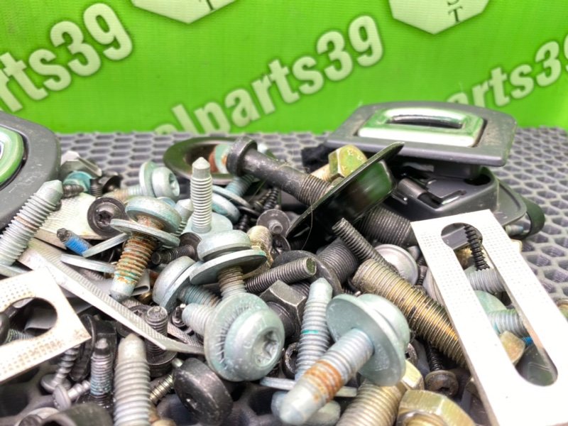 Болты салона, 1800 рублей, Калининград