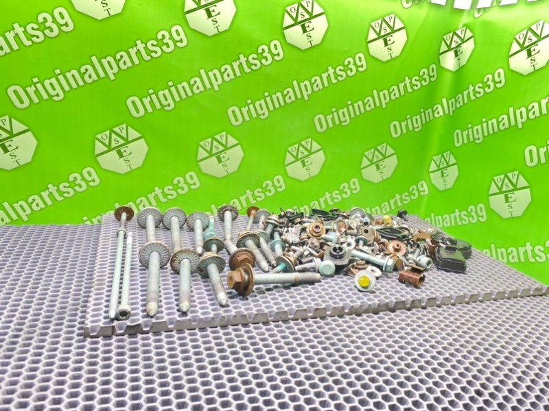 Болты, 2200 рублей, Калининград