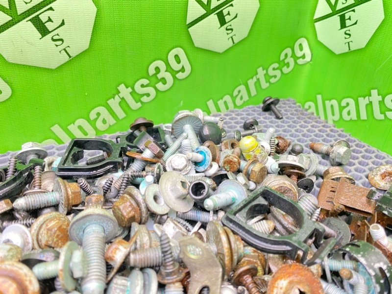 Болты, 2200 рублей, Калининград