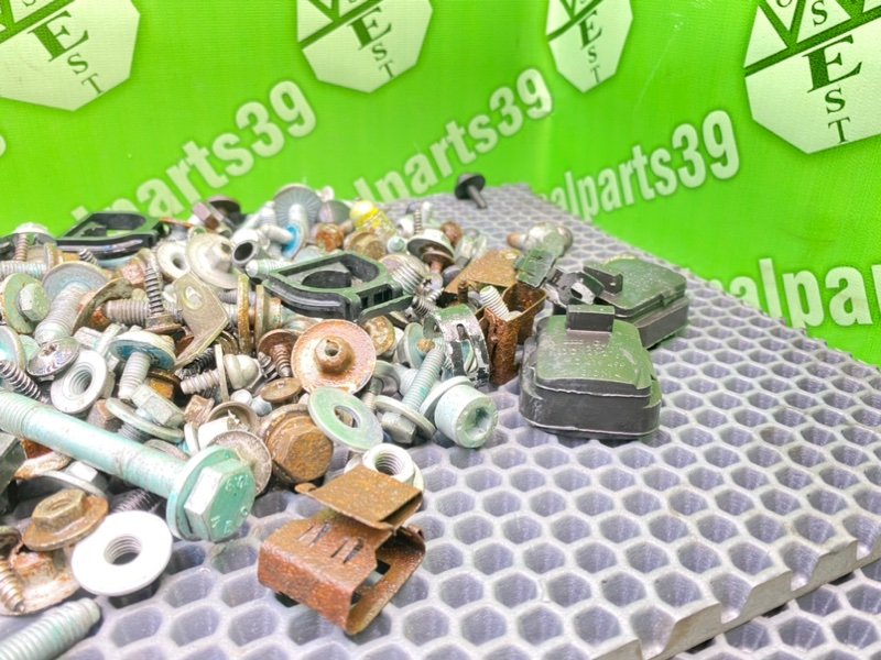 Болты, 2200 рублей, Калининград