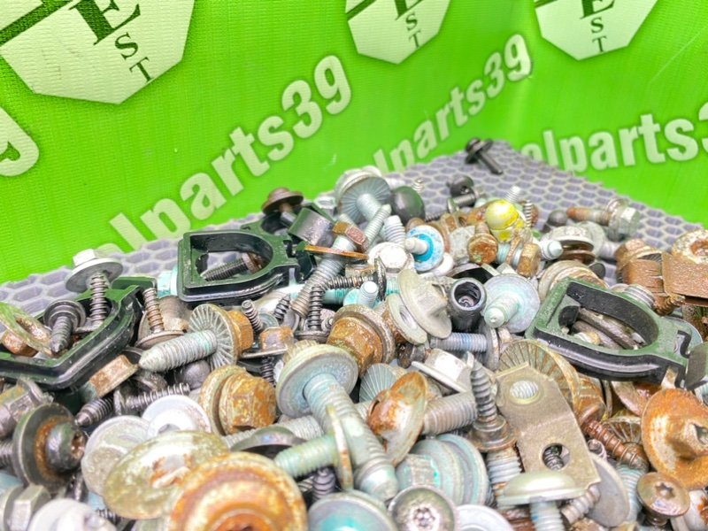 Болты, 2200 рублей, Калининград