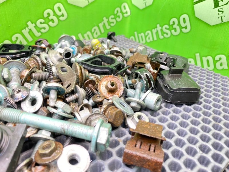 Болты, 2200 рублей, Калининград