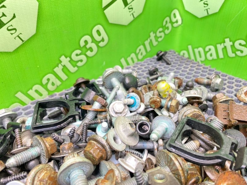 Болты, 2200 рублей, Калининград