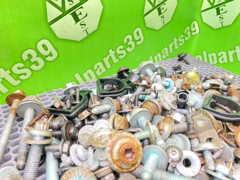 Болты, 2200 рублей, Калининград