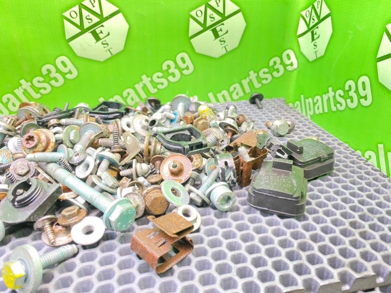 Болты, 2200 рублей, Калининград