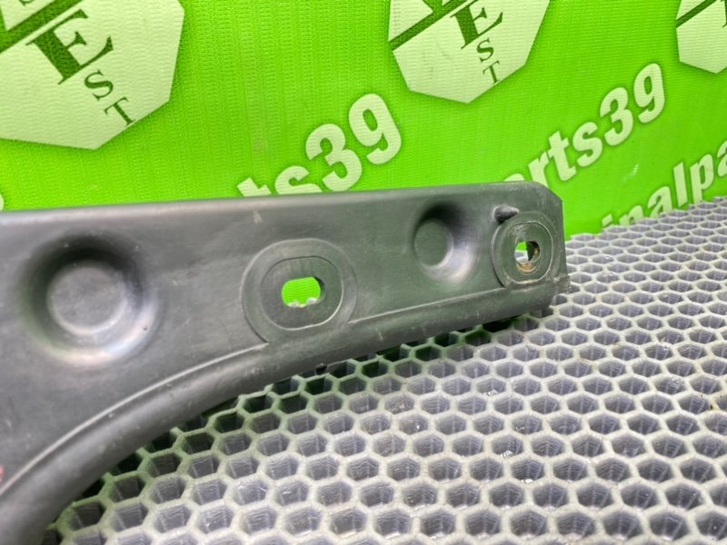 Кронштейн бампера, 1400 рублей, Калининград