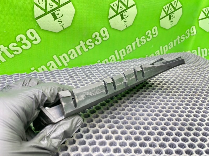 Кронштейн бампера, 1400 рублей, Калининград