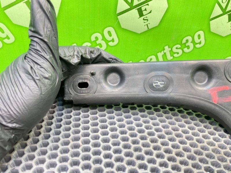 Кронштейн бампера, 1300 рублей, Калининград