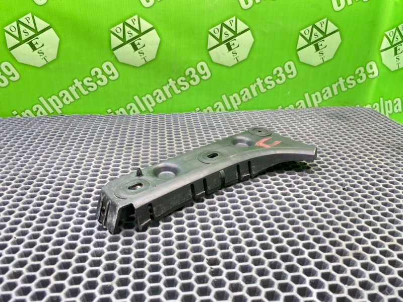 Кронштейн бампера, 1300 рублей, Калининград