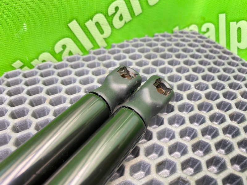 Амортизаторы багажника, 1600 рублей, Калининград