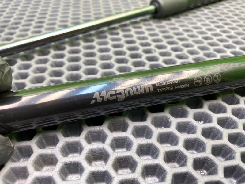 Амортизаторы багажника, 1600 рублей, Калининград