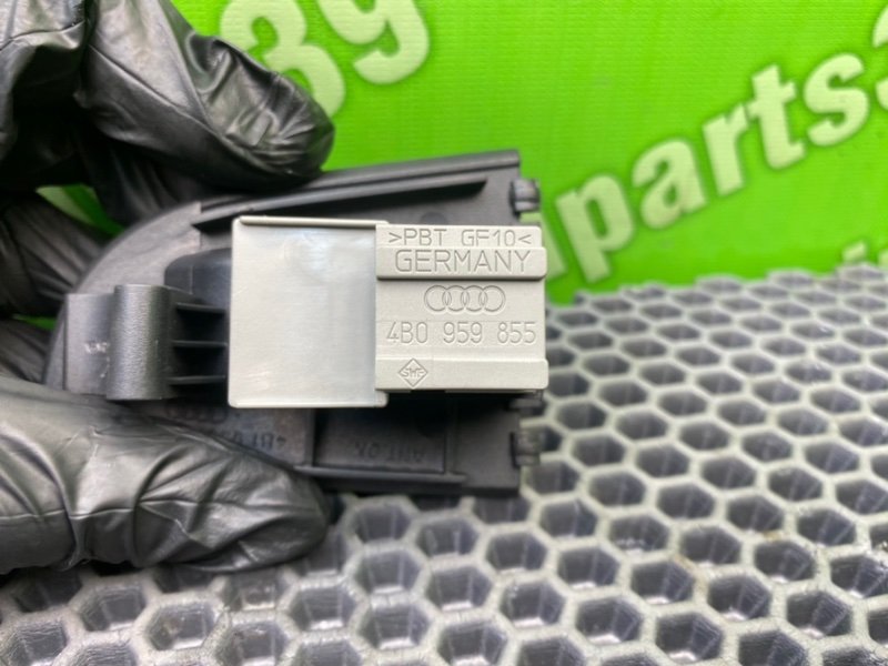 Кнопка эсп, 1000 рублей, Калининград