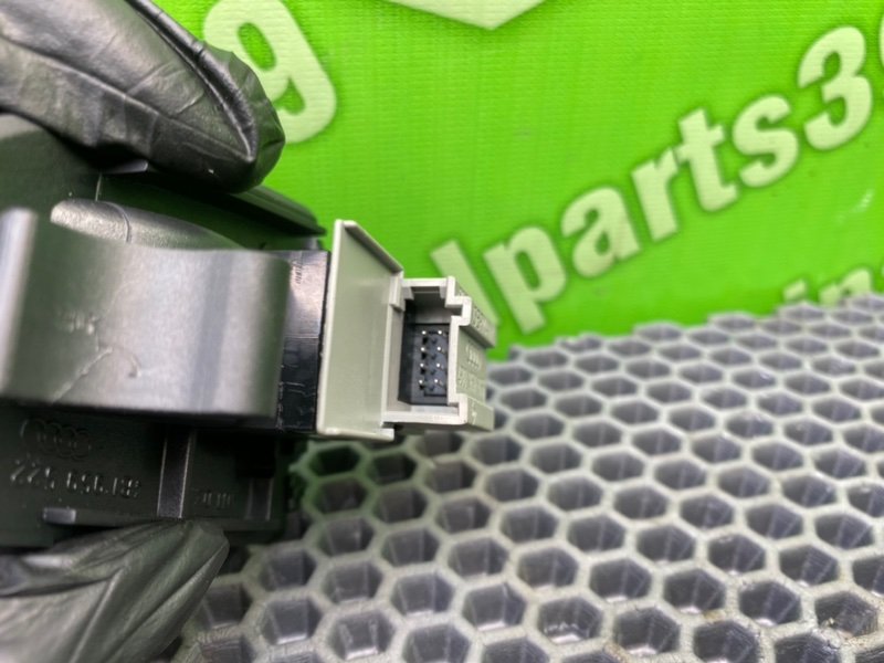 Кнопка эсп, 1000 рублей, Калининград