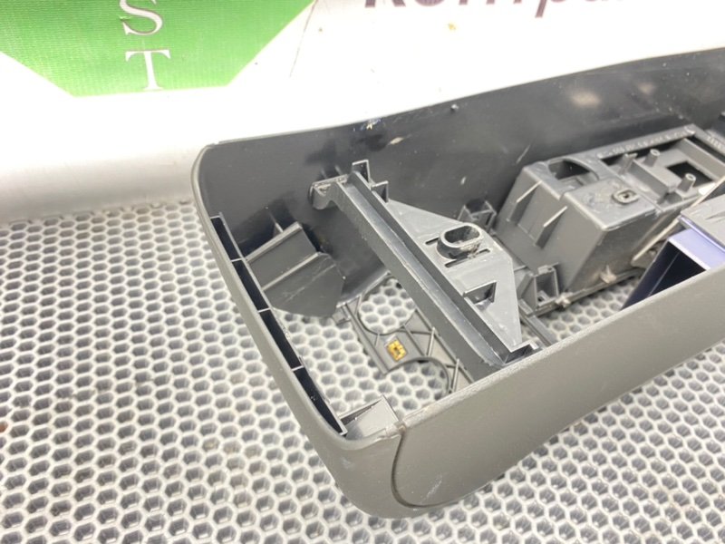 Центральная консоль, 1900 рублей, Калининград